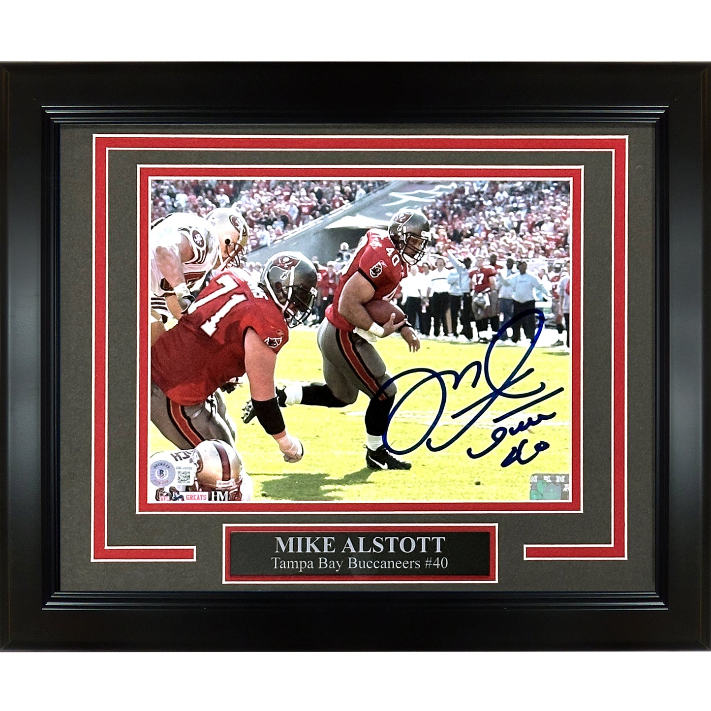 Mike Alstott Autographed Tampa Bay Buccaneers (Horiz Red Jersey) Deluxe Framed 8x10 Photo - Beckett