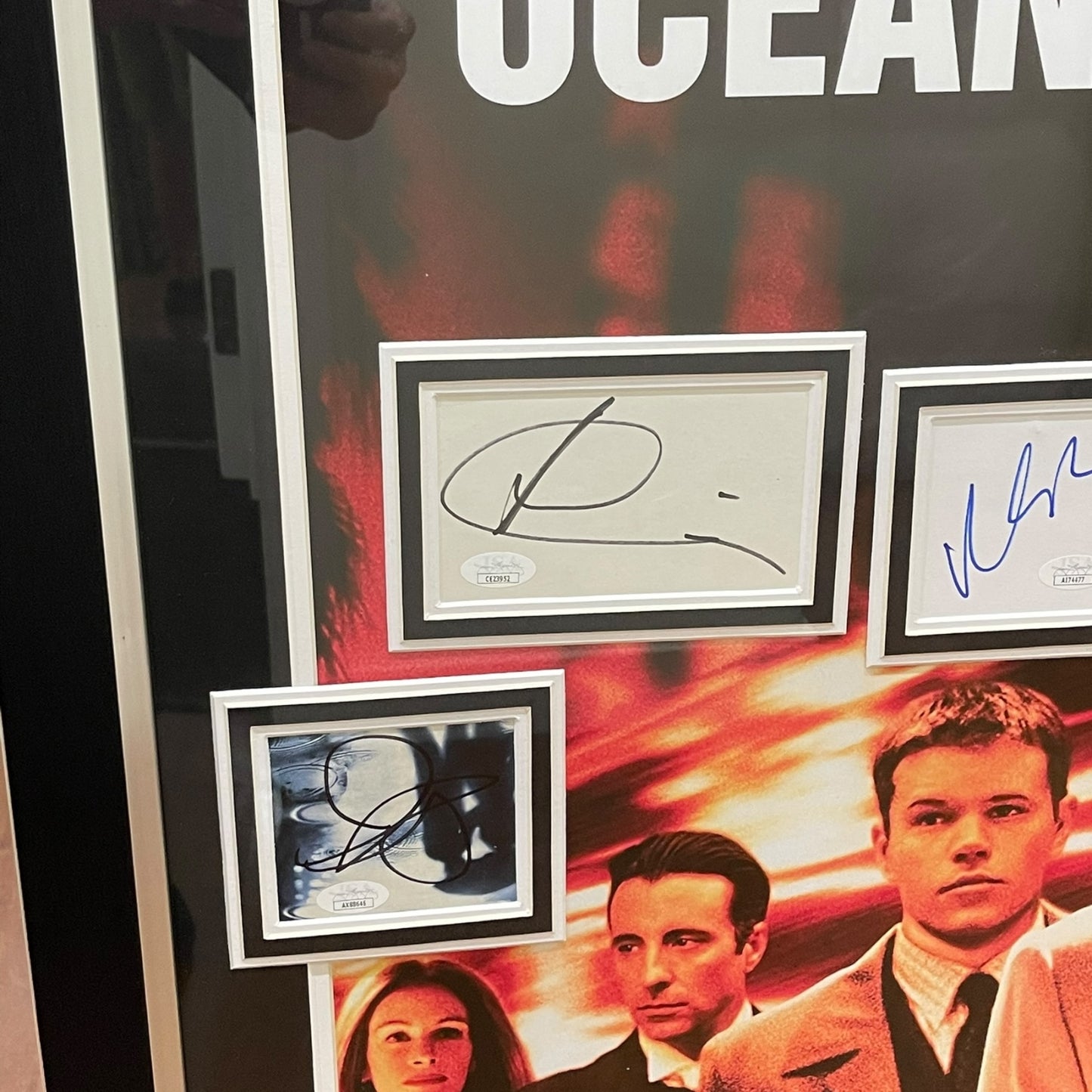 Ocean's Eleven Full-Size Movie Poster Deluxe Framed with Clooney, Roberts, Pitt, Damon and Garcia Autographs - JSA