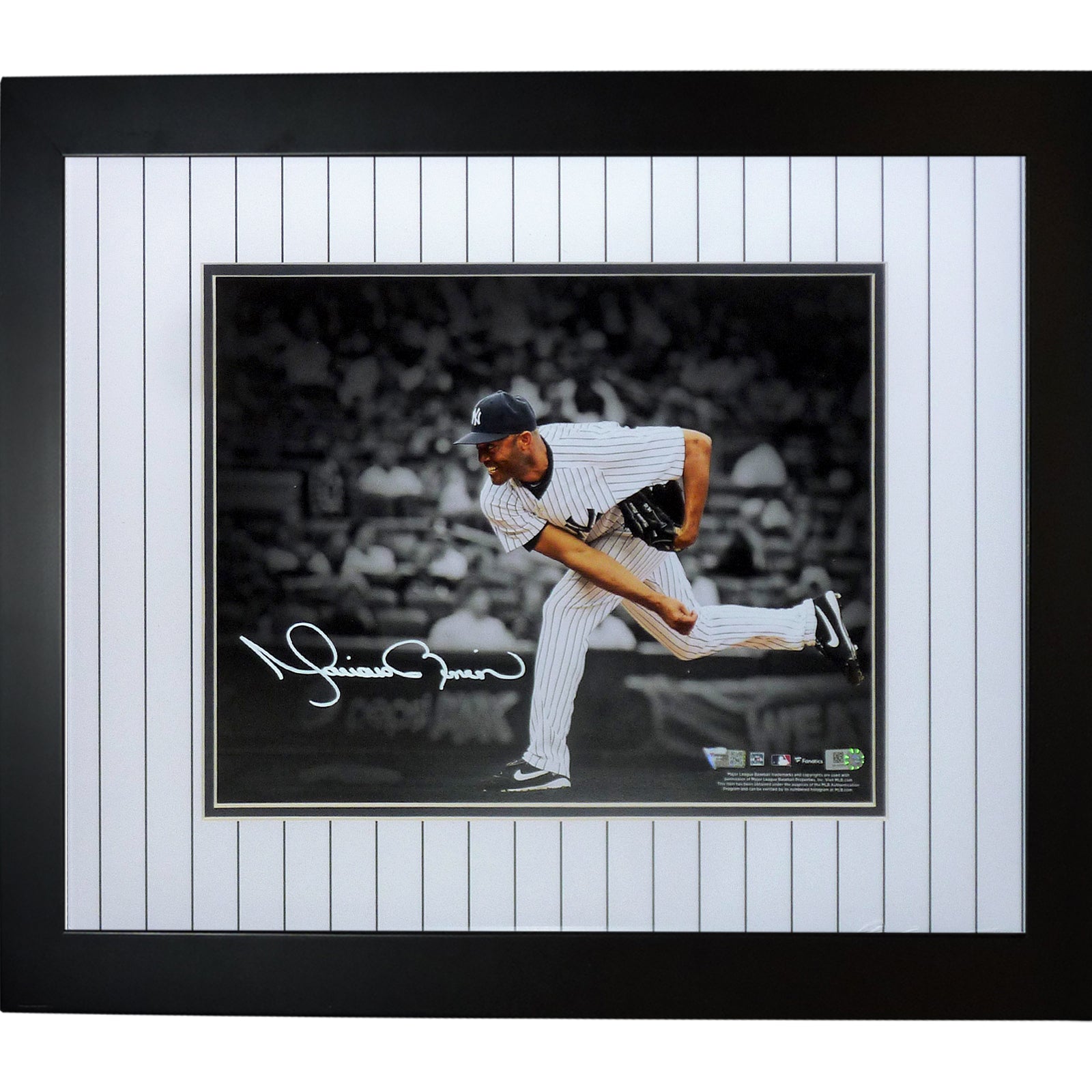 Mariano Rivera Autographed Signed Framed New York Yankees 