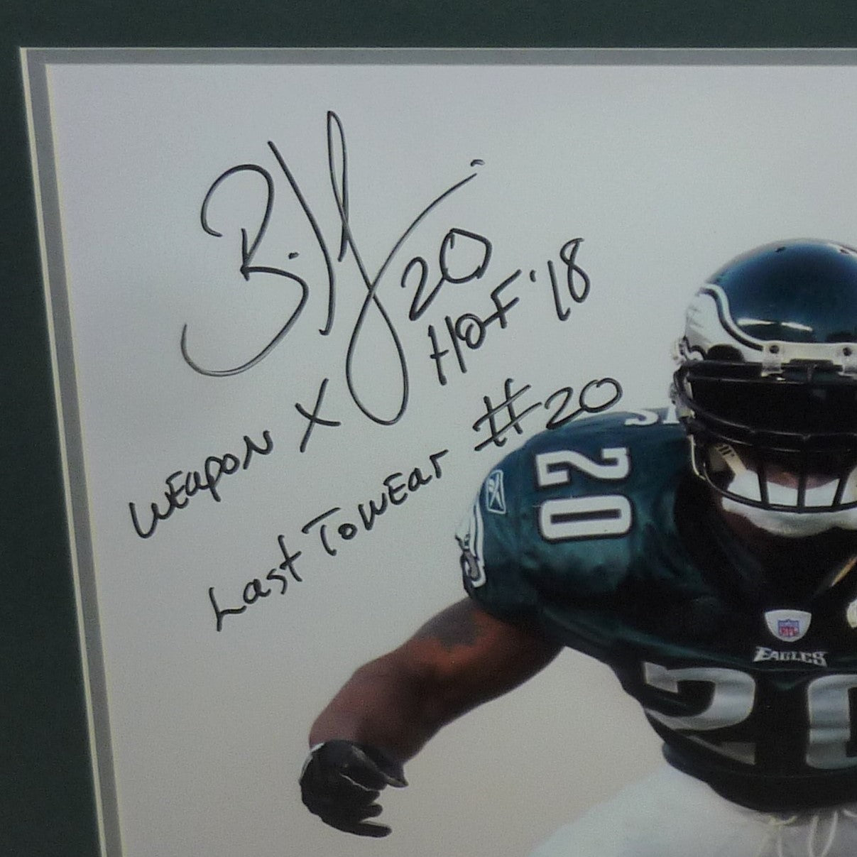 Brian Dawkins Autographed Philadelphia Eagles Deluxe Framed 16×20 Photo w/ Multiple Inscriptions