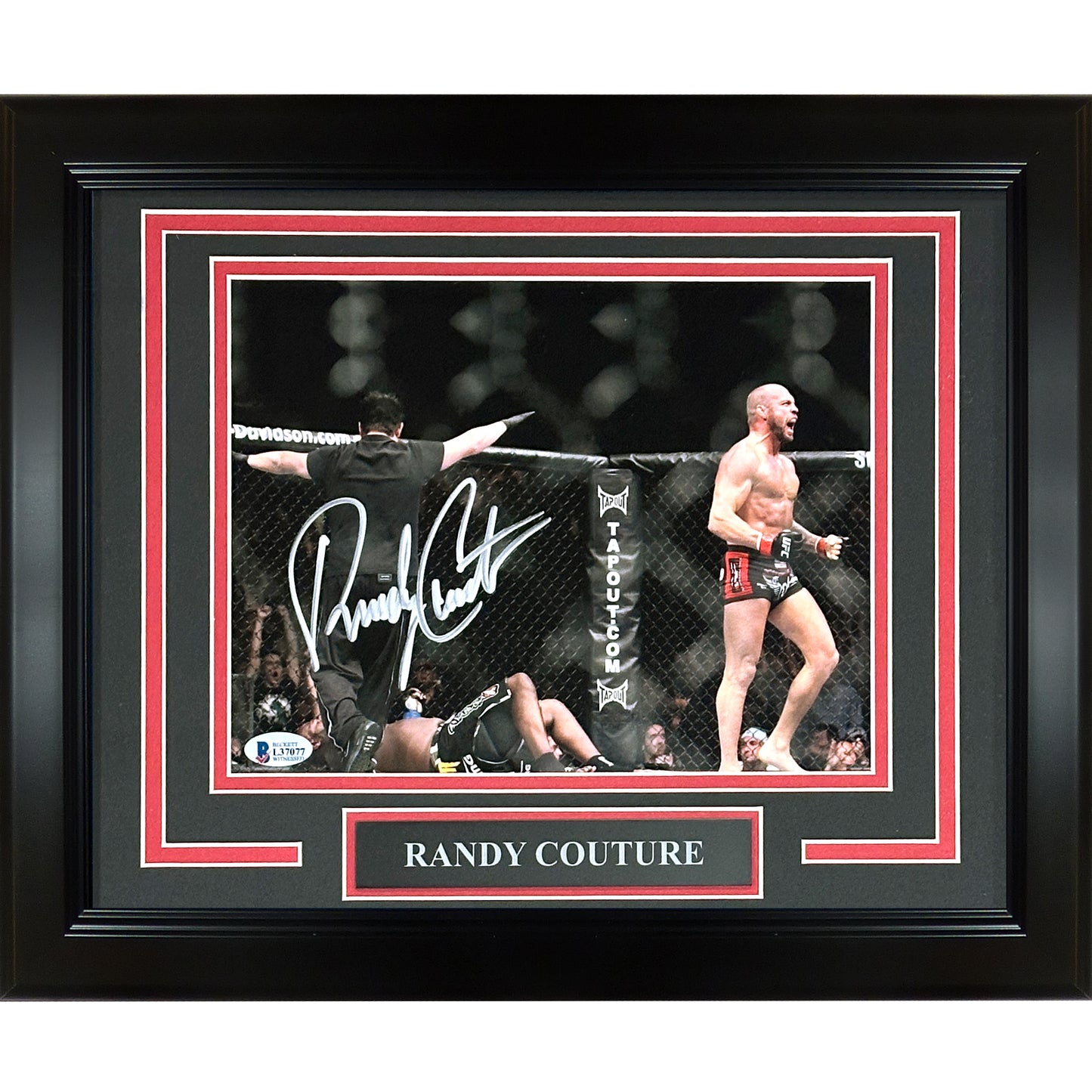 Randy Couture Autographed UFC Deluxe Framed 8x10 Photo - Beckett