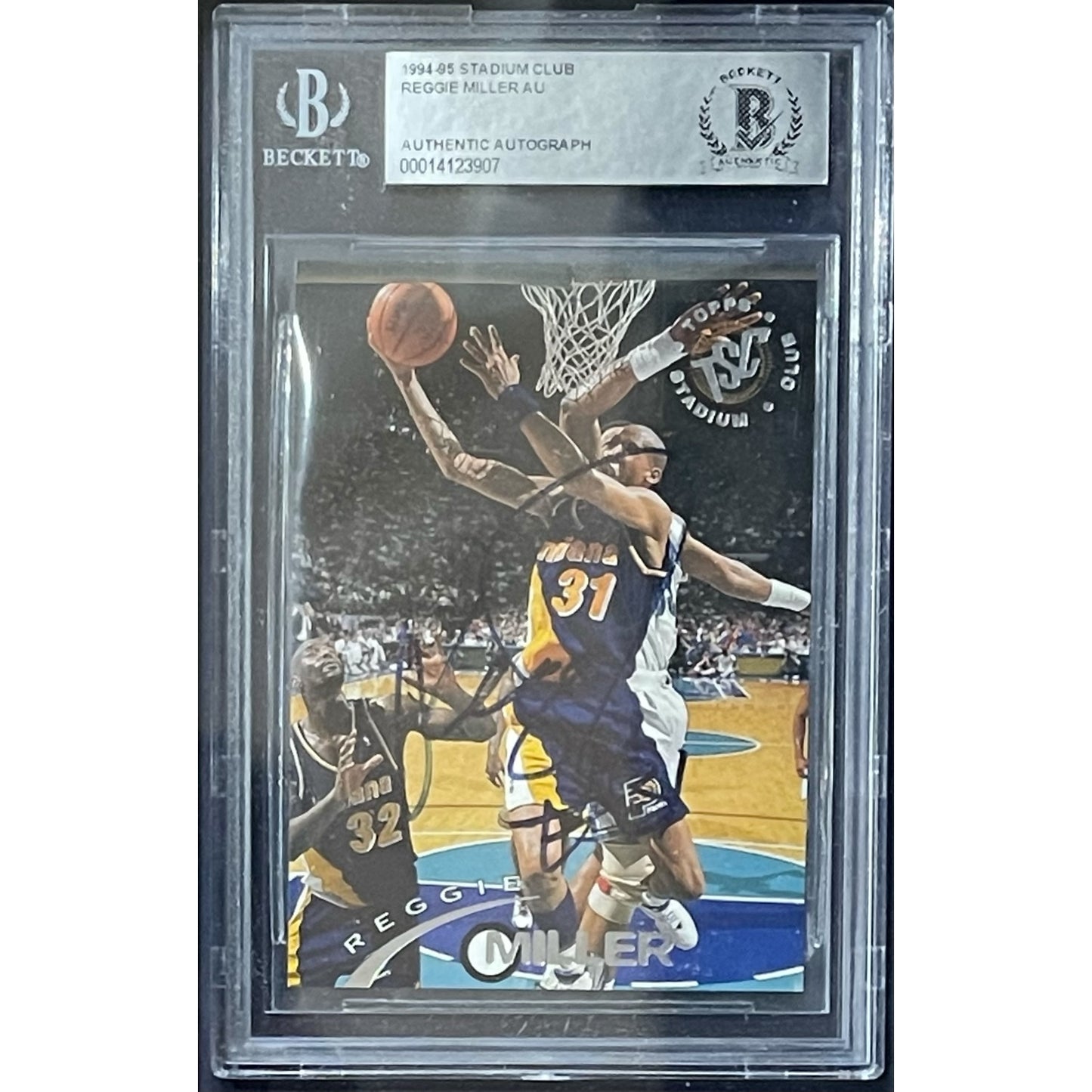 Reggie Miller Autographed Indiana Pacers Card Deluxe Framed with 8x10 Photo - Beckett