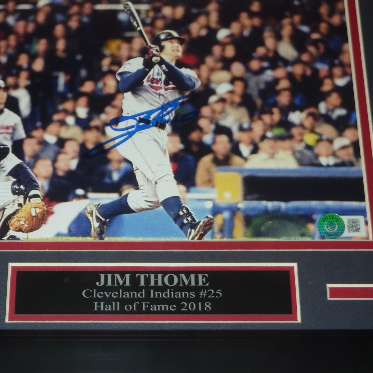 Jim Thome Autographed Cleveland Indians Deluxe Framed 8x10 Photo - Beckett