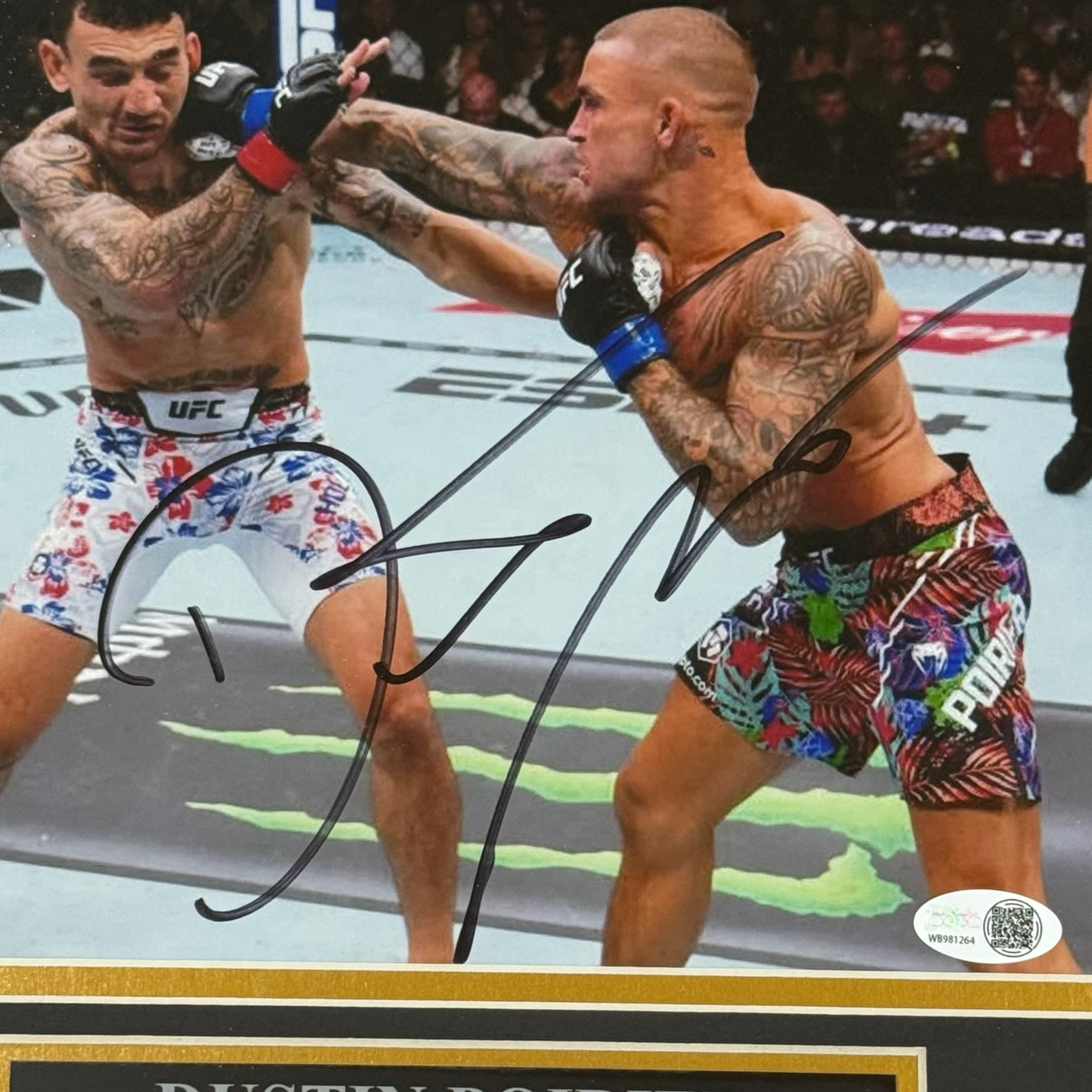 Dustin Poirier Autographed UFC (vs Holloway) Deluxe Framed 8x10 Photo - JSA
