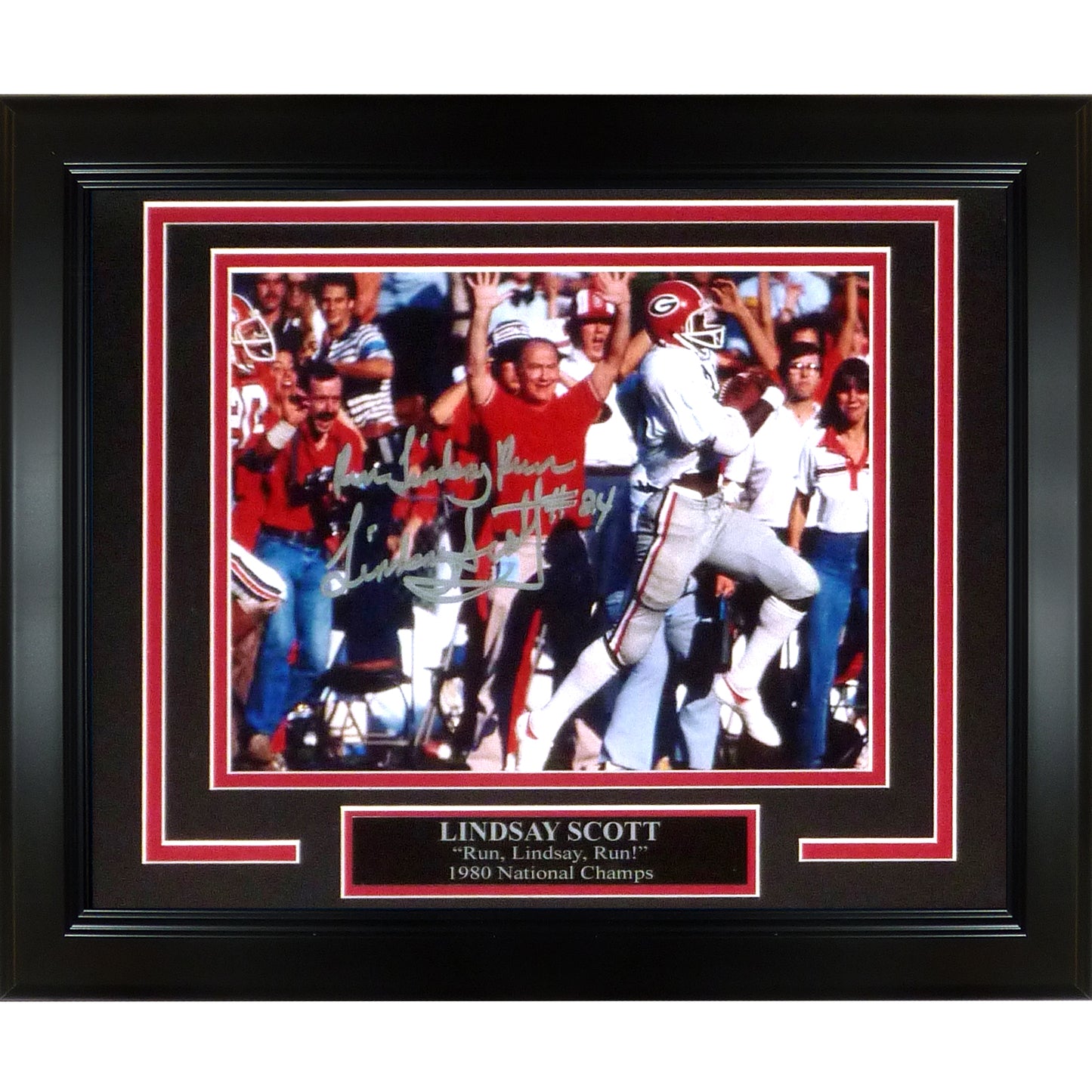 Lindsay Scott Autographed Georgia Bulldogs Deluxe Framed 8x10 Photo -"Run Lindsay Run"