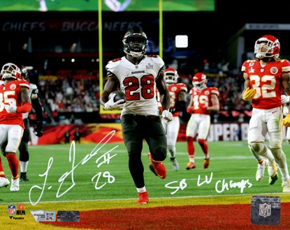 Leonard Fournette Autographed Tampa Bay Buccaneers 8x10 Photo w/ SB LV Champs - Fanatics