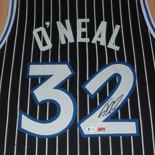 Shaquille O'Neal Autographed Orlando Magic (Black Pinstripe #32) Deluxe Framed Jersey - Beckett