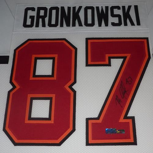 Rob Gronkowski Autographed Tampa Bay (White #87) Deluxe Framed Jersey - Radtke