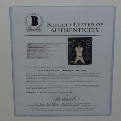 1986 New York Mets Team Autographed (World Series Champs - Orosco Celebration) Deluxe Framed 16x20 Photo - Beckett Letter