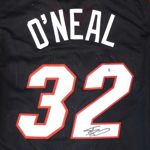 Shaquille O'Neal Autographed Miami (Black #32) Custom Jersey - Beckett