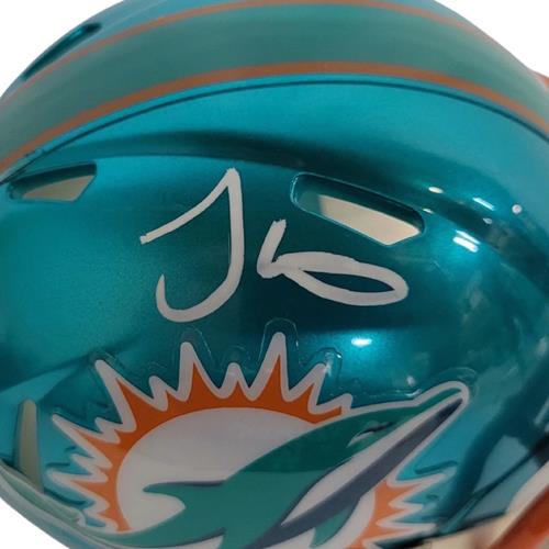 Tyreek Hill Autographed Miami Dolphins (Flash Alternate) Mini Helmet - Beckett