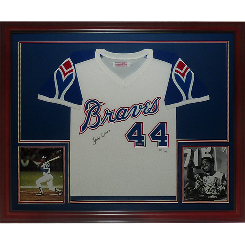 Hank Aaron Autographed Atlanta Braves (White #44) Deluxe Framed