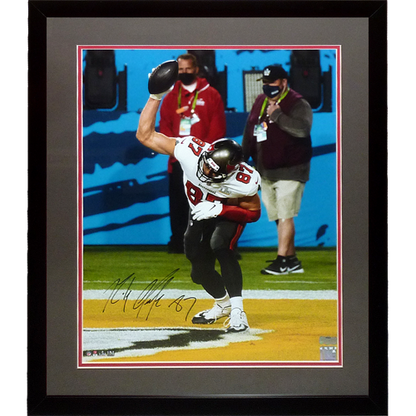 Rob Gronkowski Autographed Tampa Bay Buccaneers (Super Bowl LV) Deluxe Framed 16x20 Photo - Radtke