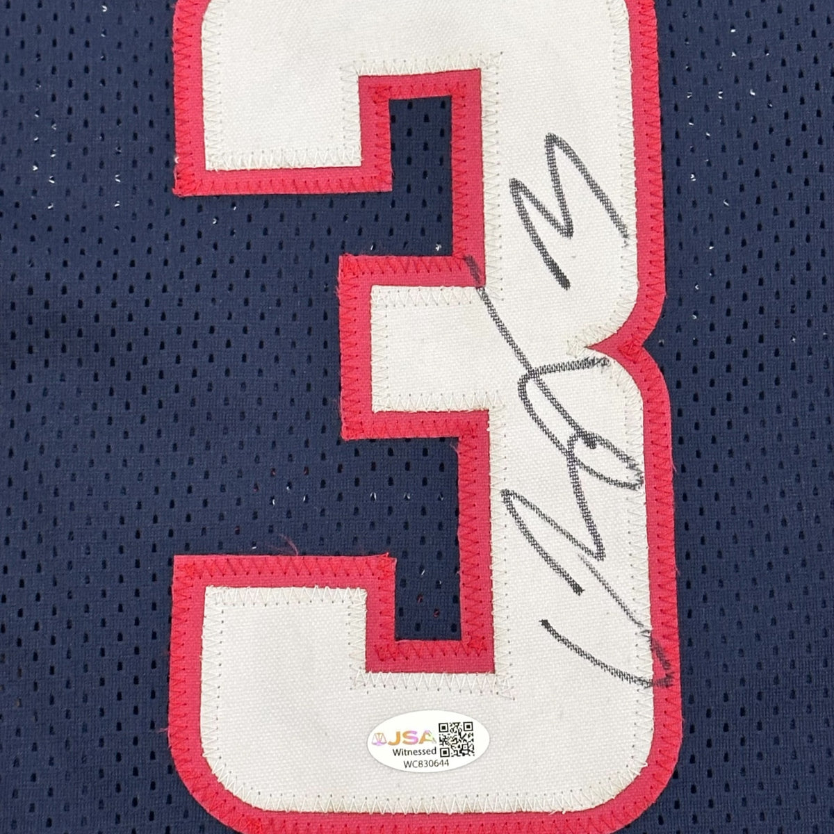 Caron Butler Autographed UConn (Navy #3) Custom Stitched Jersey - JSA