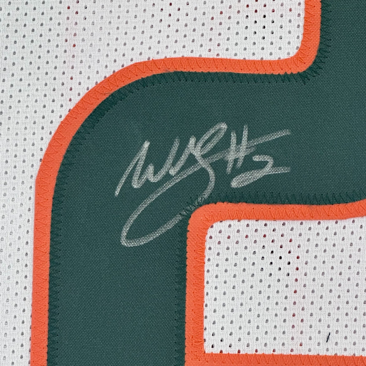 Willis McGahee Autographed Miami (White #2) Custom Jersey - JSA