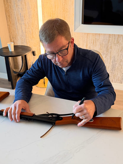 Peter Billingsley Ralphie Autographed Daisy Red Ryder BB Gun w/ "Dont Shoot Your Eye Out" - JSA