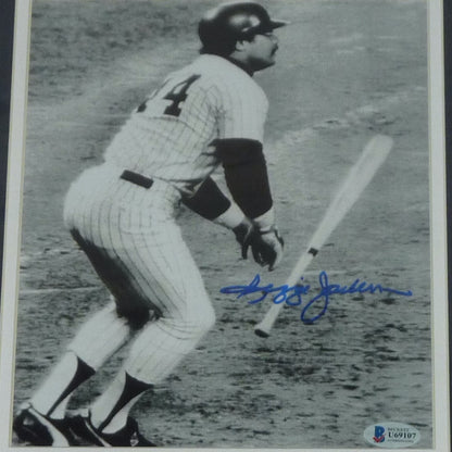 Reggie Jackson Autographed New York Yankees (WS HR) Deluxe Framed 8x10 Photo - Beckett