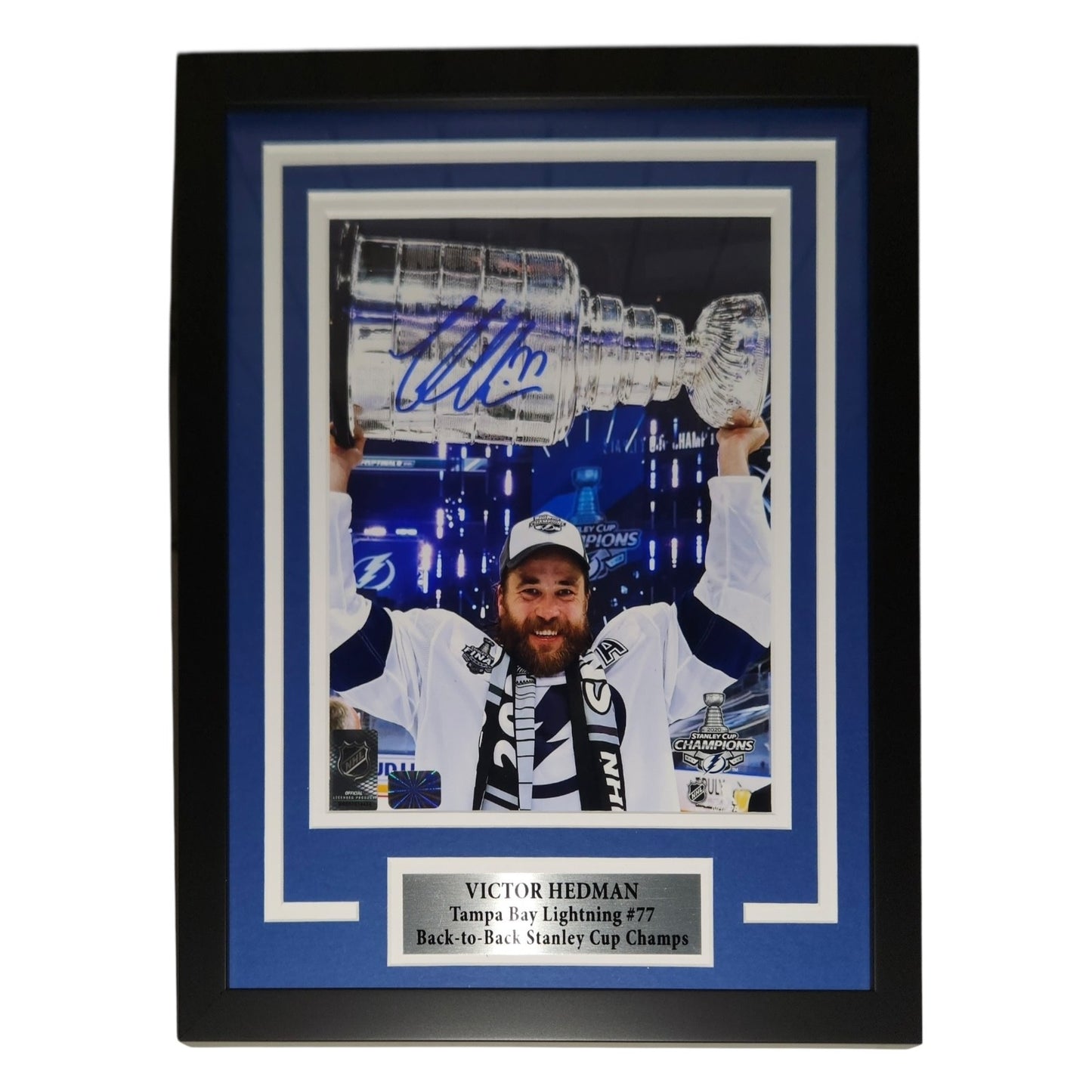 Victor Hedman Autographed Tampa Bay Lightning (Stanley Cup Trophy) Deluxe Framed 8x10 Photo - Fanatics