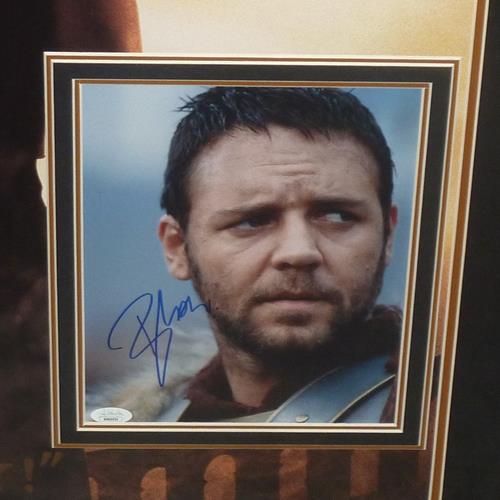 Gladiator Full-Size Movie Poster Deluxe Framed with Russell Crowe Autographed 8x10 Photo - JSA