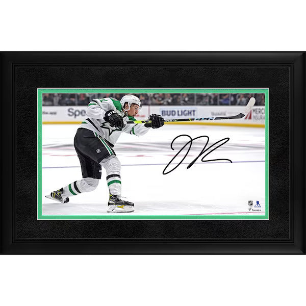 Jason Robertson Autographed Dallas Stars (Shooting) Deluxe Framed 10x18 Photo - Fanatics