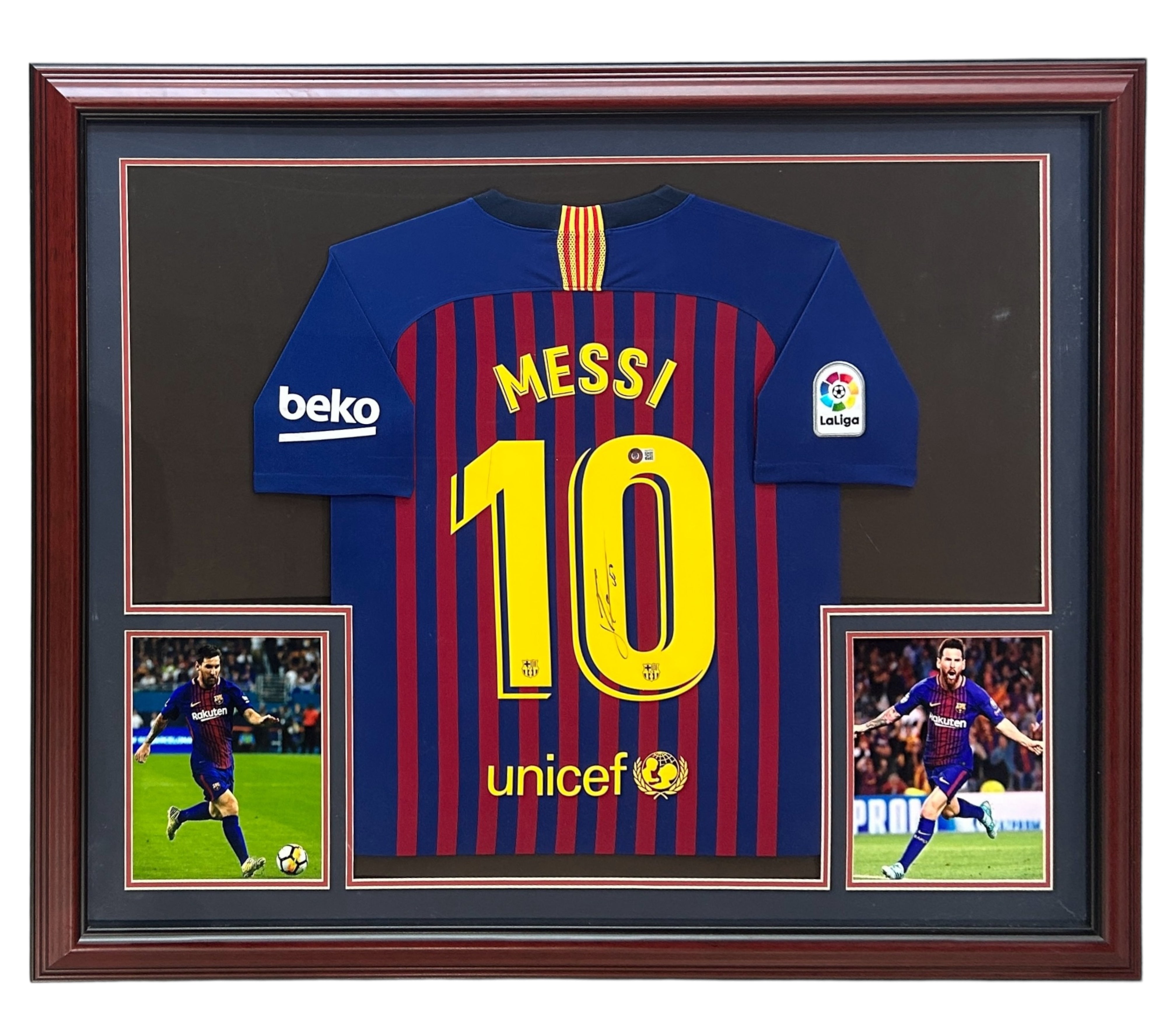Messi Sighed Lionel Messi Autographed FC Barcelona (18-19 Home #10) Deluxe Framed S ...