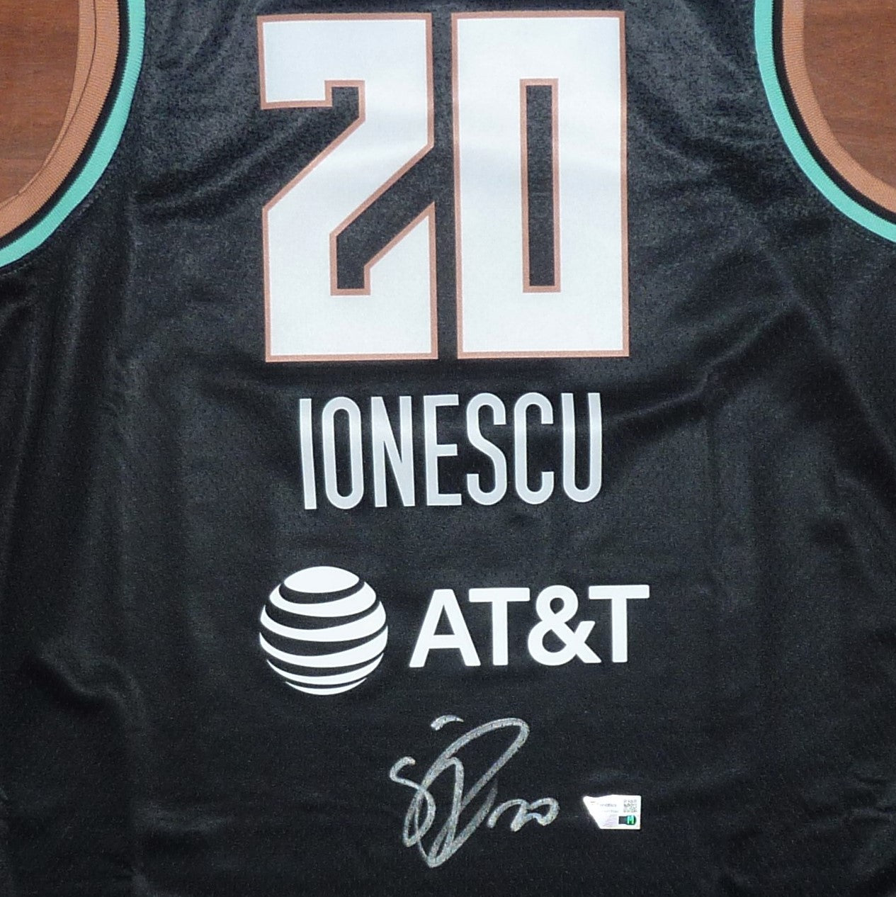 Sabrina Ionescu Autographed New York Liberty (Black #20) Nike Jersey - Fanatics