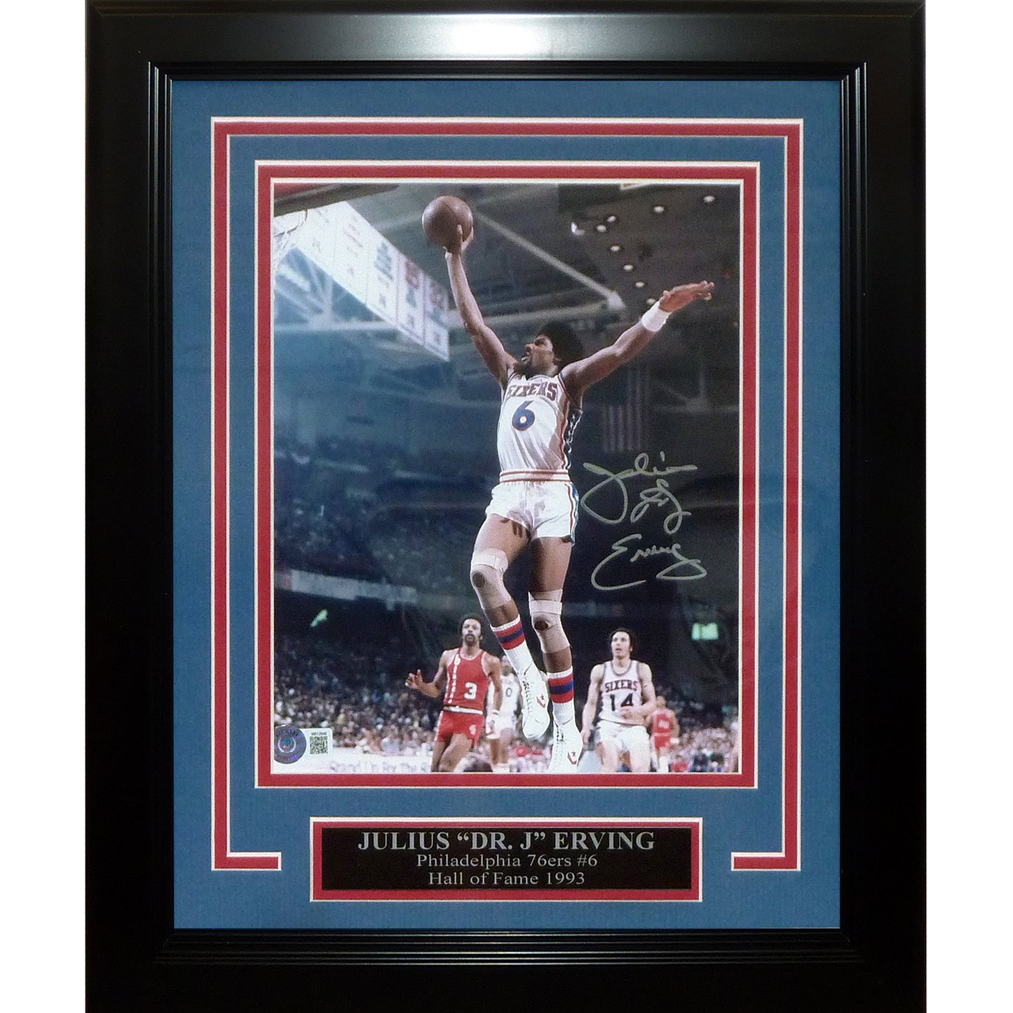 Julius "Dr J" Erving Autographed Philadelphia 76ers Deluxe Framed 8x10 Photo - JSA