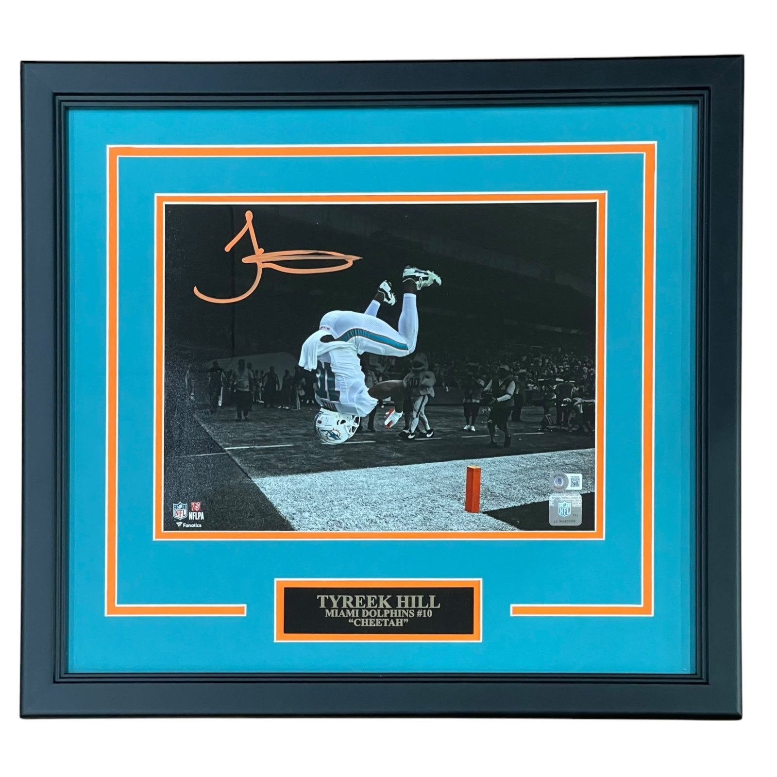 Tyreek Hill Autographed Miami Dolphins (Spotlight Backflip) Deluxe 11x14 Photo - Beckett