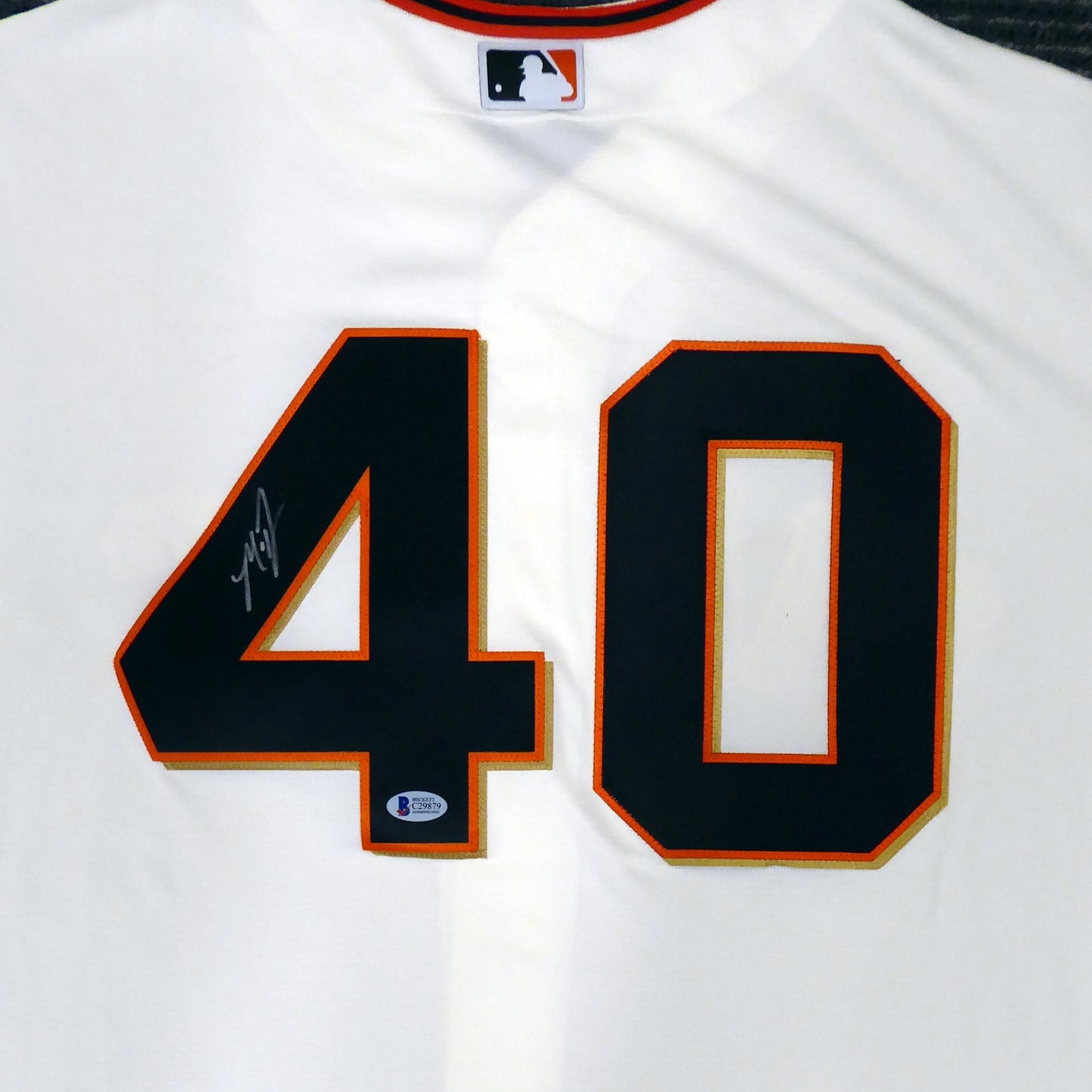 Madison Bumgarner Autographed San Francisco Giants (Cream #40) Majestic Jersey - Beckett