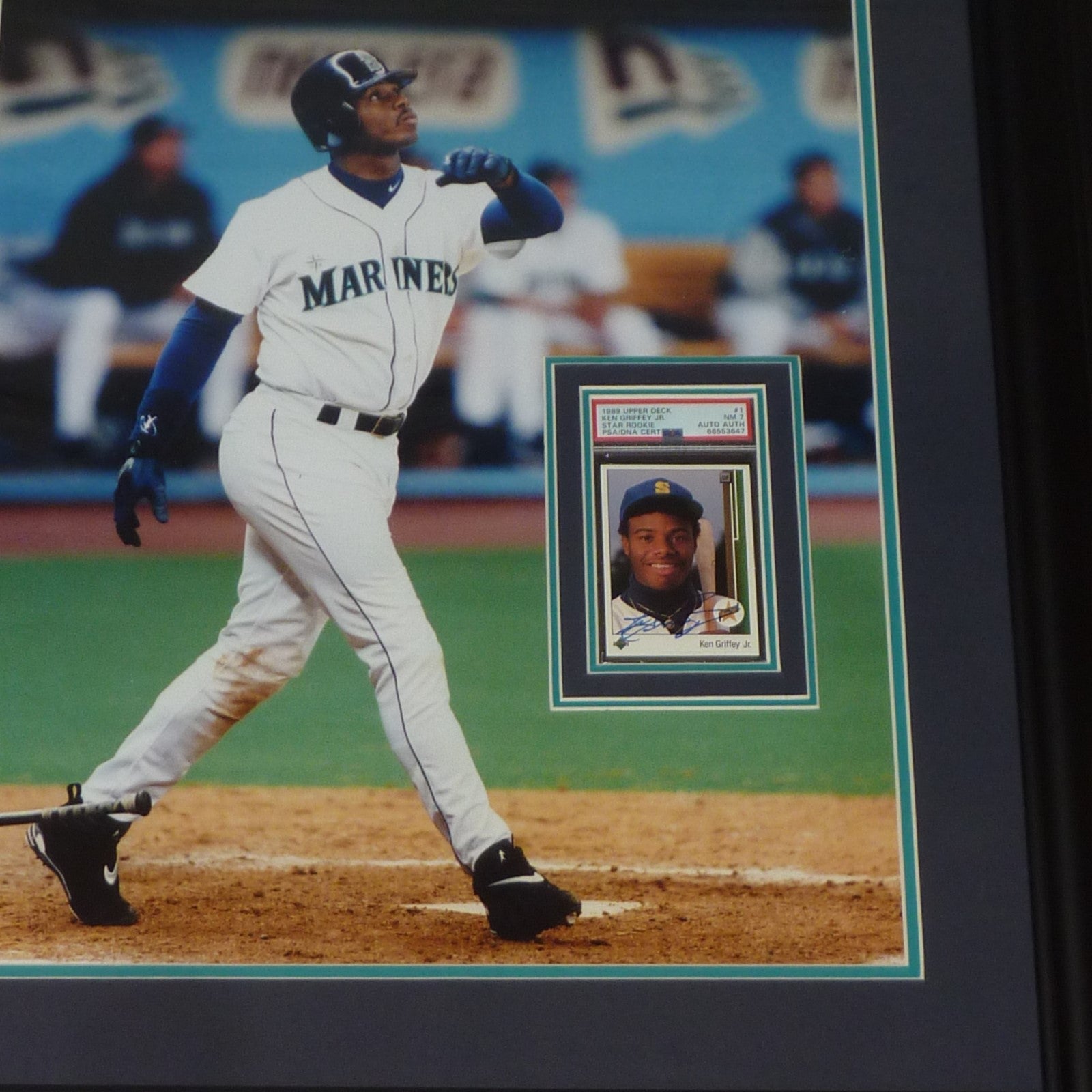 Ken Griffey Jr. Autographed 1989 Upper Deck Rookie Card #1 Deluxe