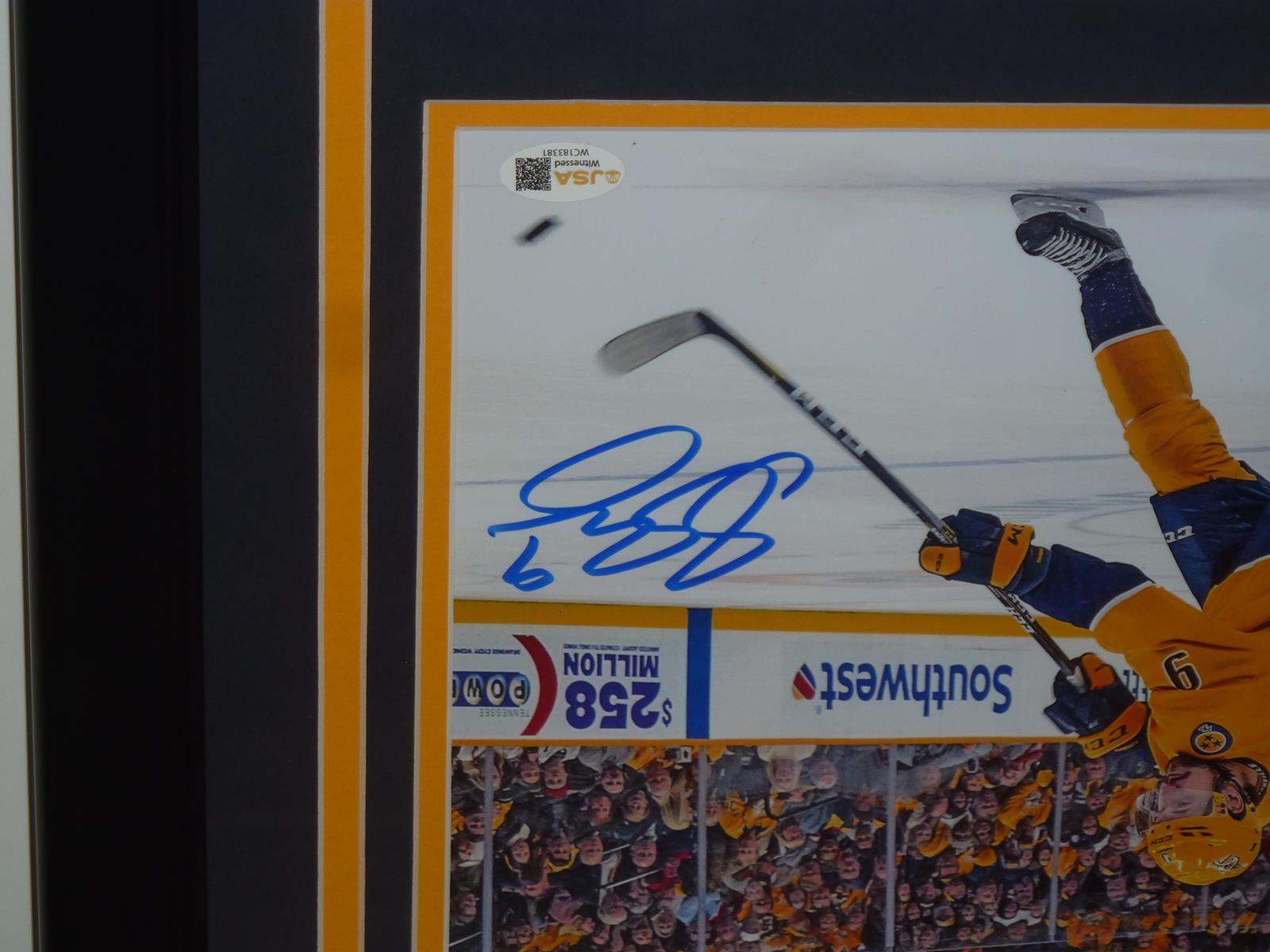 元サンフレ 森崎選手直筆サイン入りシューズ廃盤 Predator Filip Forsberg Autographed Nashville Predators (Horiz Slapshot