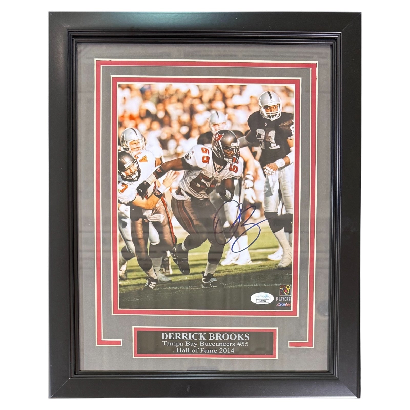 Derrick Brooks Autographed Tampa Bay Buccaneers Deluxe Framed 8x10 Photo - JSA