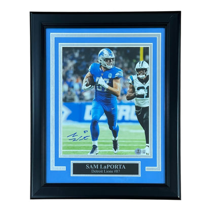 Sam Laporta Autographed Detroit Lions Deluxe Framed 8x10 Photo - Beckett