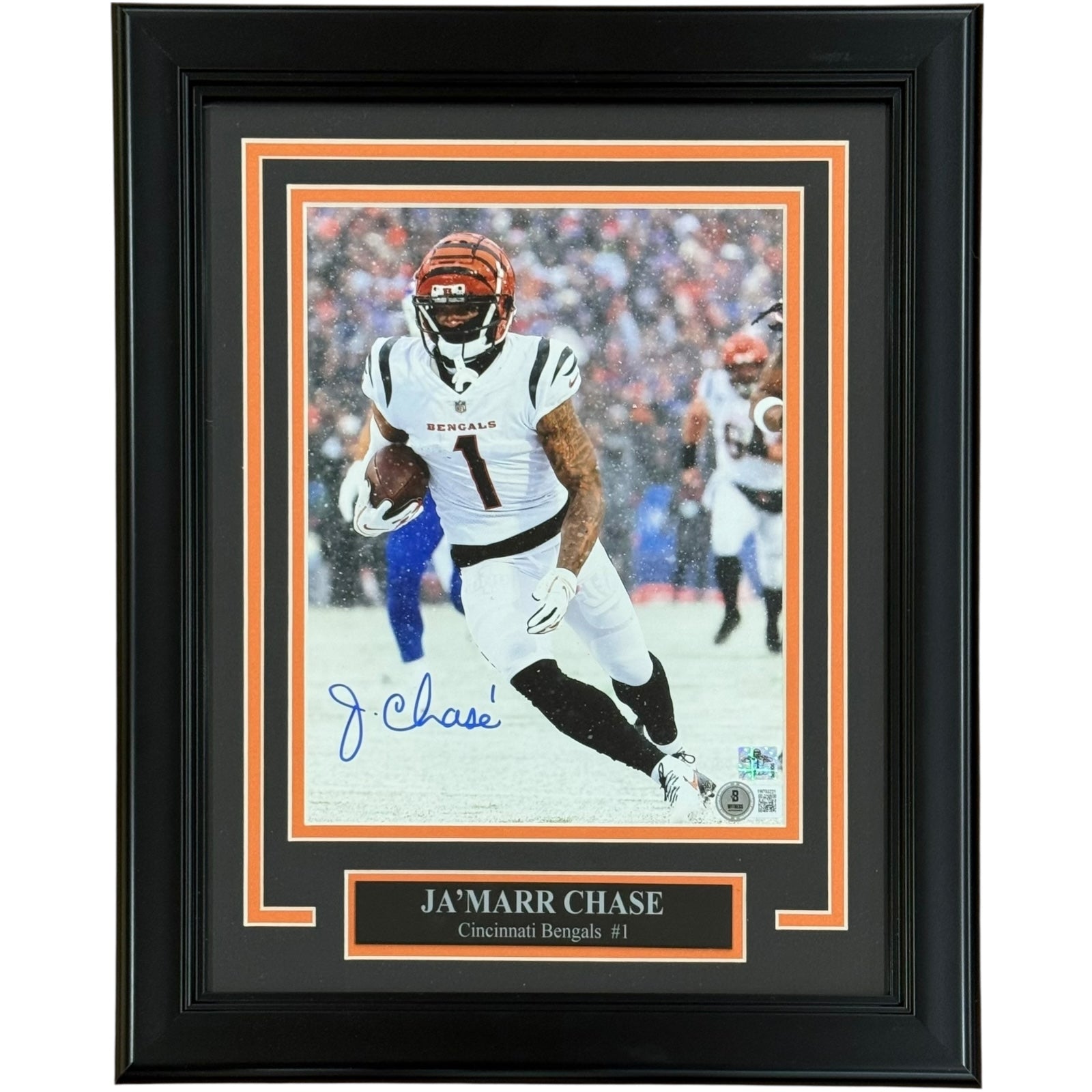 Ja'Marr Chase Autographed Cincinnati Bengals (Snow Game) Deluxe Framed 8x10 Photo - Beckett