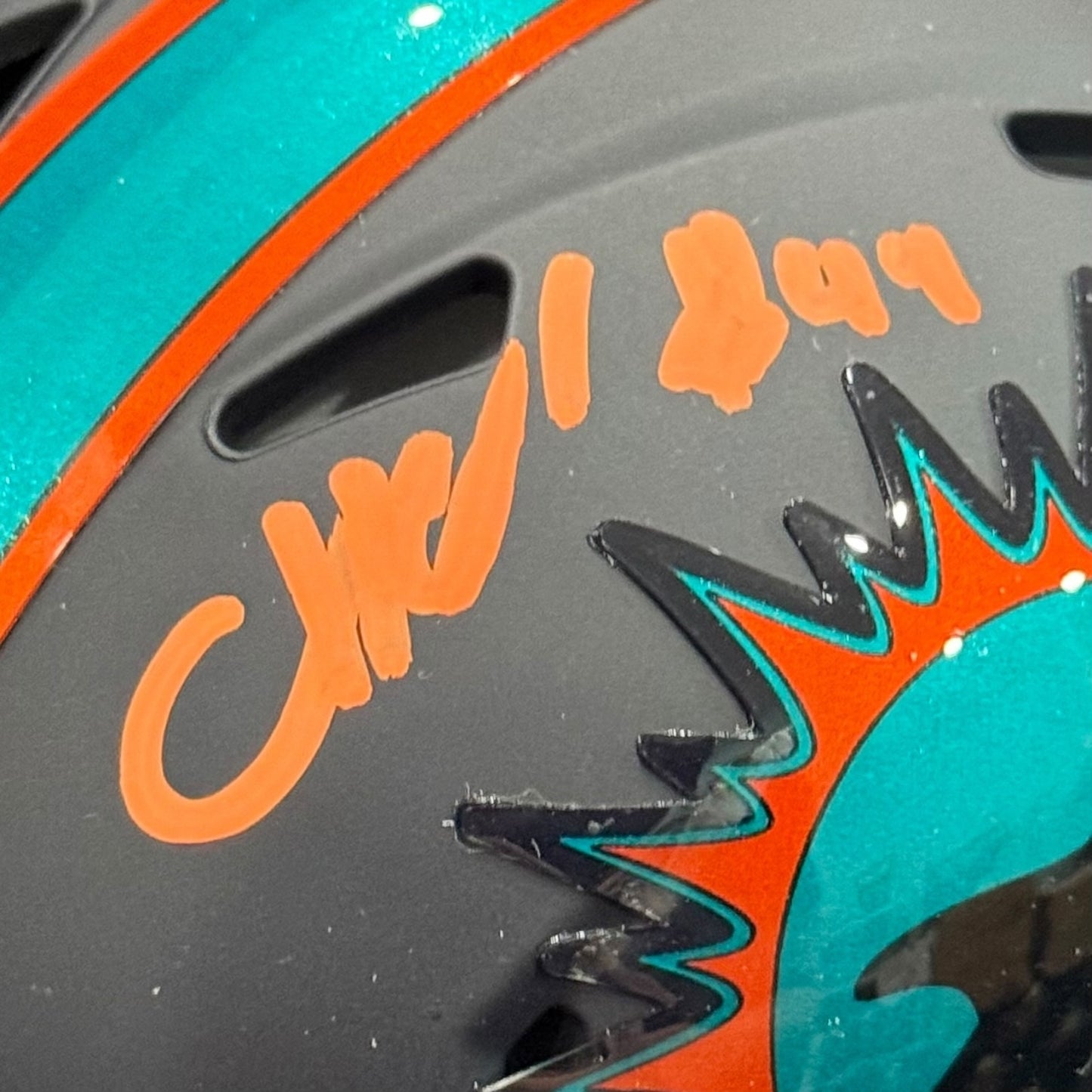 Chop Robinson Autographed Miami Dolphins (RIVALRIES Alternate) Mini Helmet - Fanatics