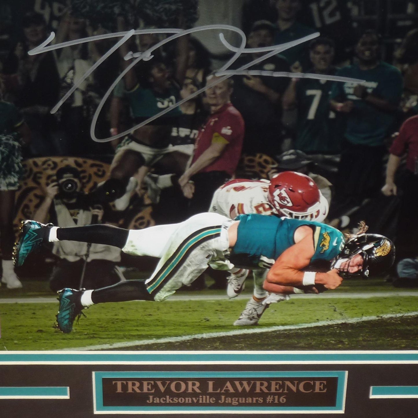 Trevor Lawrence Autographed Jacksonville Jaguars (Game-Winning TD vs KC) Deluxe Framed 11x14 Photo - Fanatics
