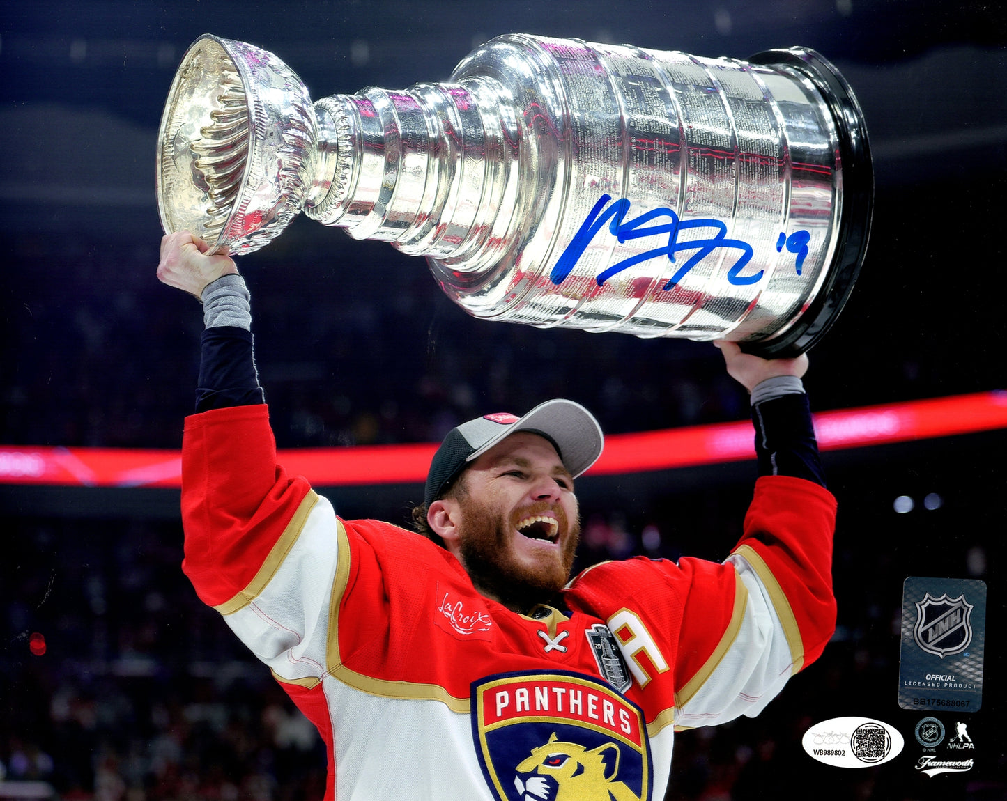 Matthew Tkachuk Autographed Florida Panthers (2025 Stanley Cup Trophy) Horizontal 8x10 Photo - JSA
