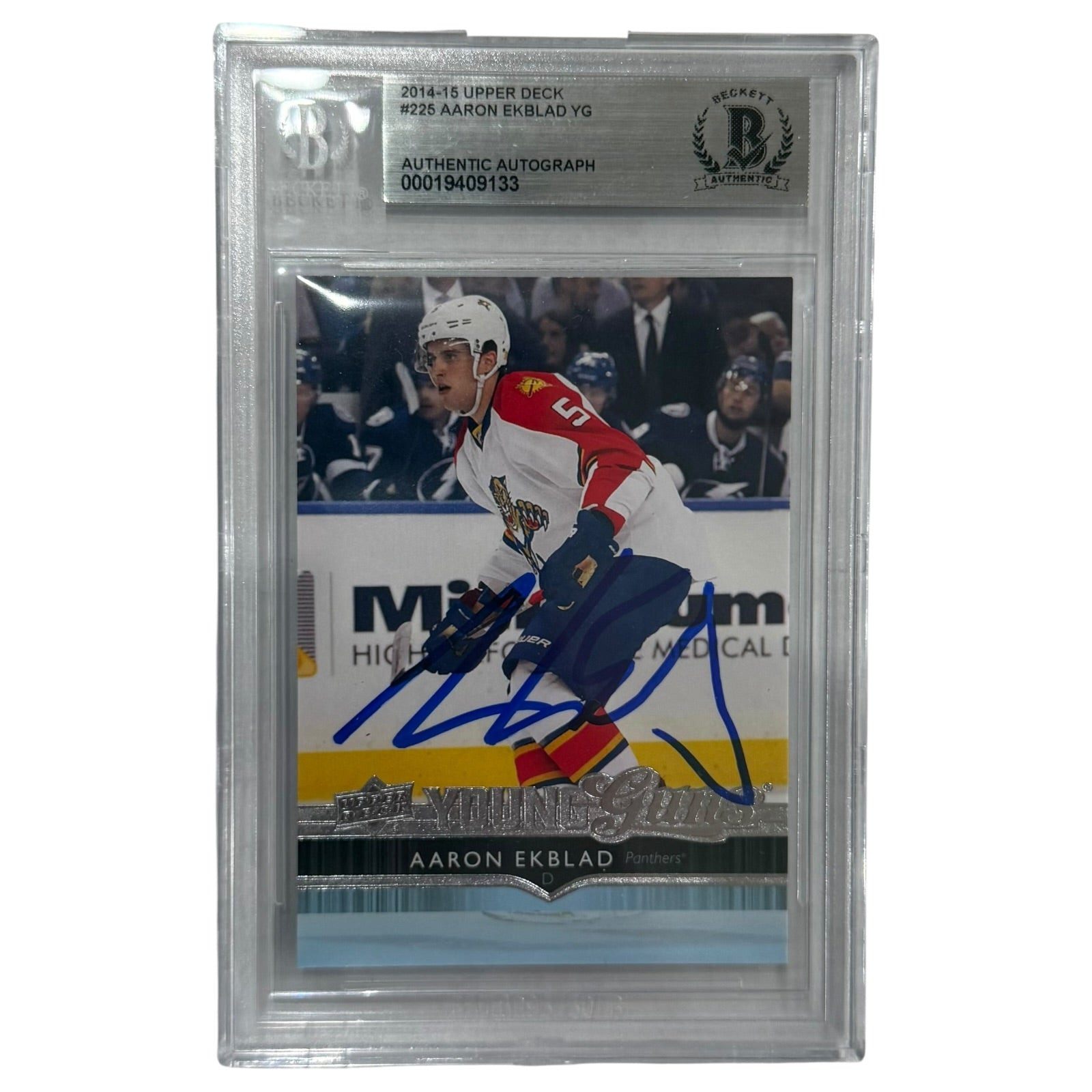 Aaron Ekblad Autographed 2014-15 Upper Deck Young Guns #225 Rookie Card - Beckett