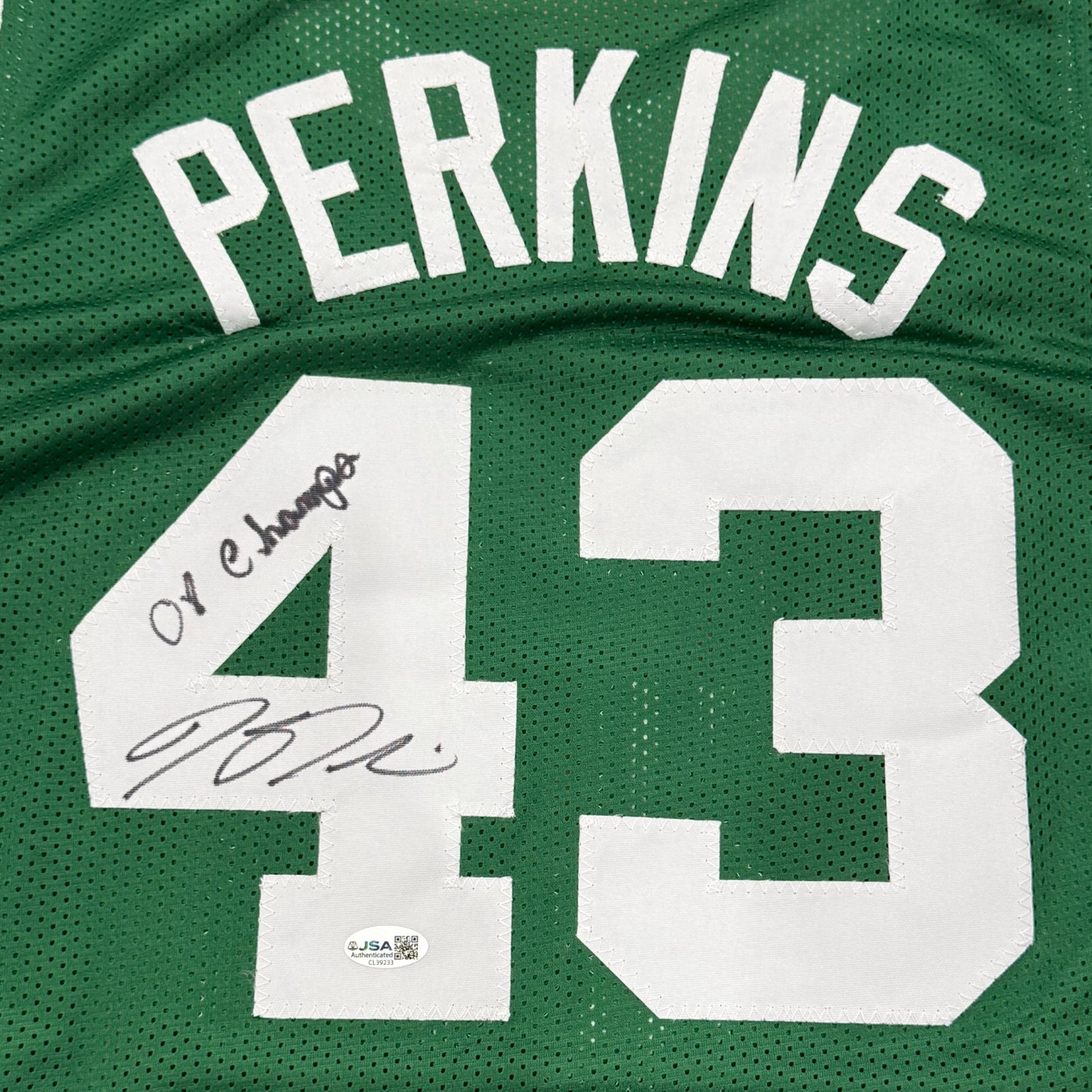 Kendrick Perkins Autographed Boston (Green #43) Custom Stitched Jersey w/ "08 Champs" - JSA