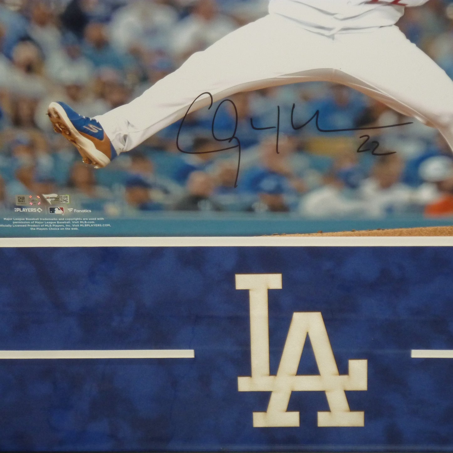 Clayton Kershaw Autographed Los Angeles Dodgers Deluxe Framed 16x20 Photo - Fanatics