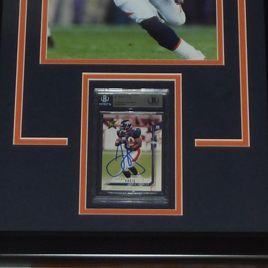 Terrell Davis Autographed Football Card Deluxe Framed with Denver Broncos 8x10 Photo - Beckett