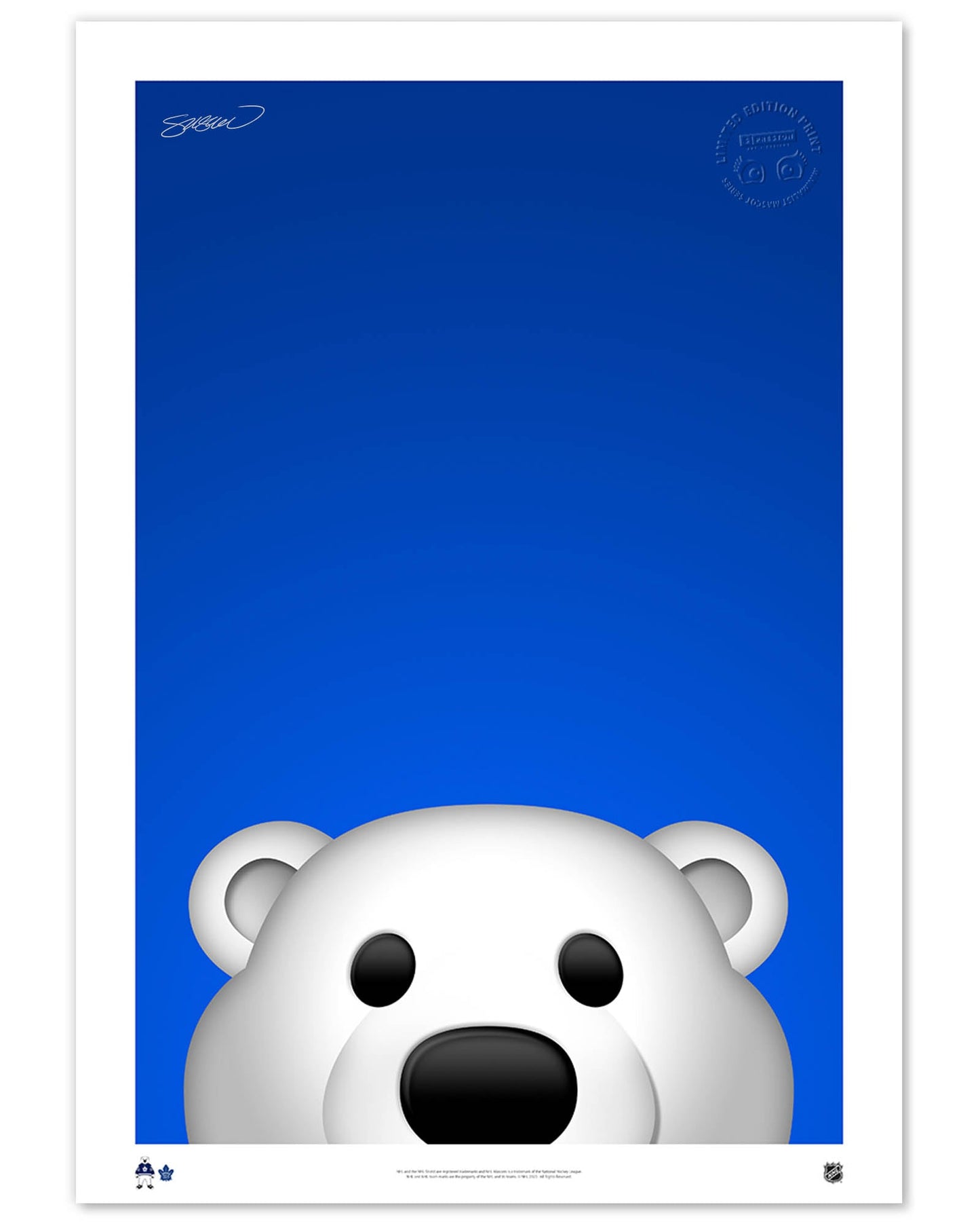 Minimalist Carlton The Bear