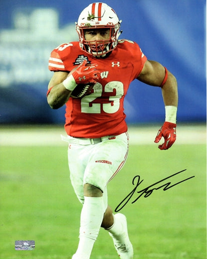 Jonathan Taylor Autographed Wisconsin Badgers 8x10 Photo