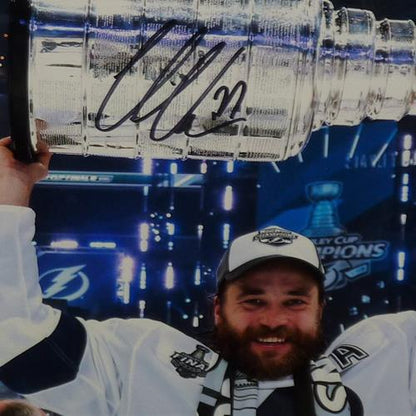 Victor Hedman Autographed Tampa Bay Lightning (Stanley Cup Trophy) Framed 8x10 Photo - Fanatics