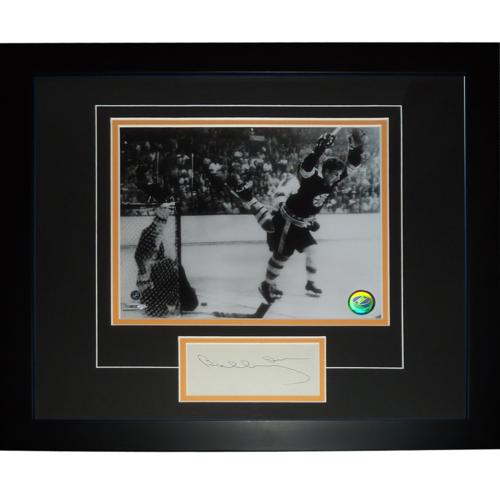Bobby Orr Autographed Boston Bruins (Flying Goal) "Signature Series" Frame